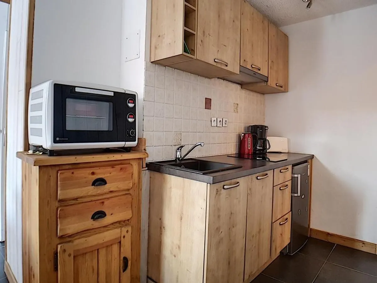 Apartment Appartement Renove Skis Aux Pieds, 2 Pieces, 4 Pers, 3 Flocons Or - Fr-1-344-955 Saint-Martin-de-Belleville